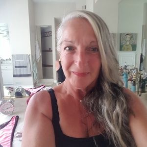 Meet your Posher, Rose